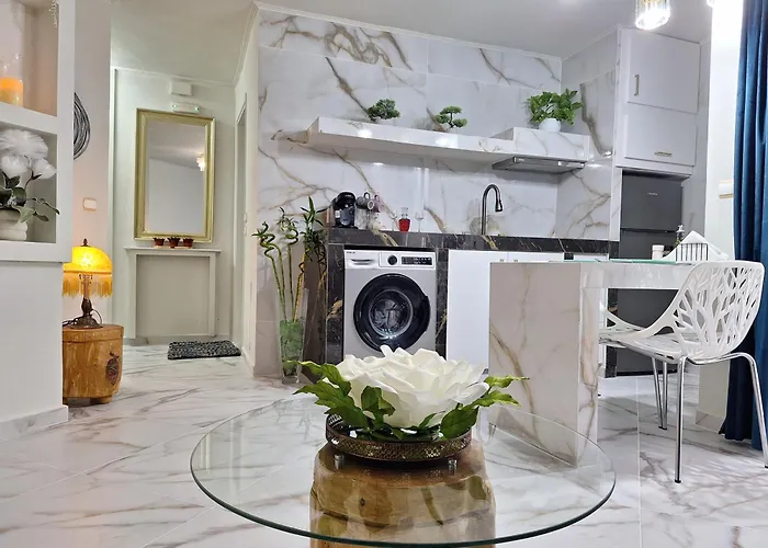 Modern Quiet Apartment In The Center Of Rhodes