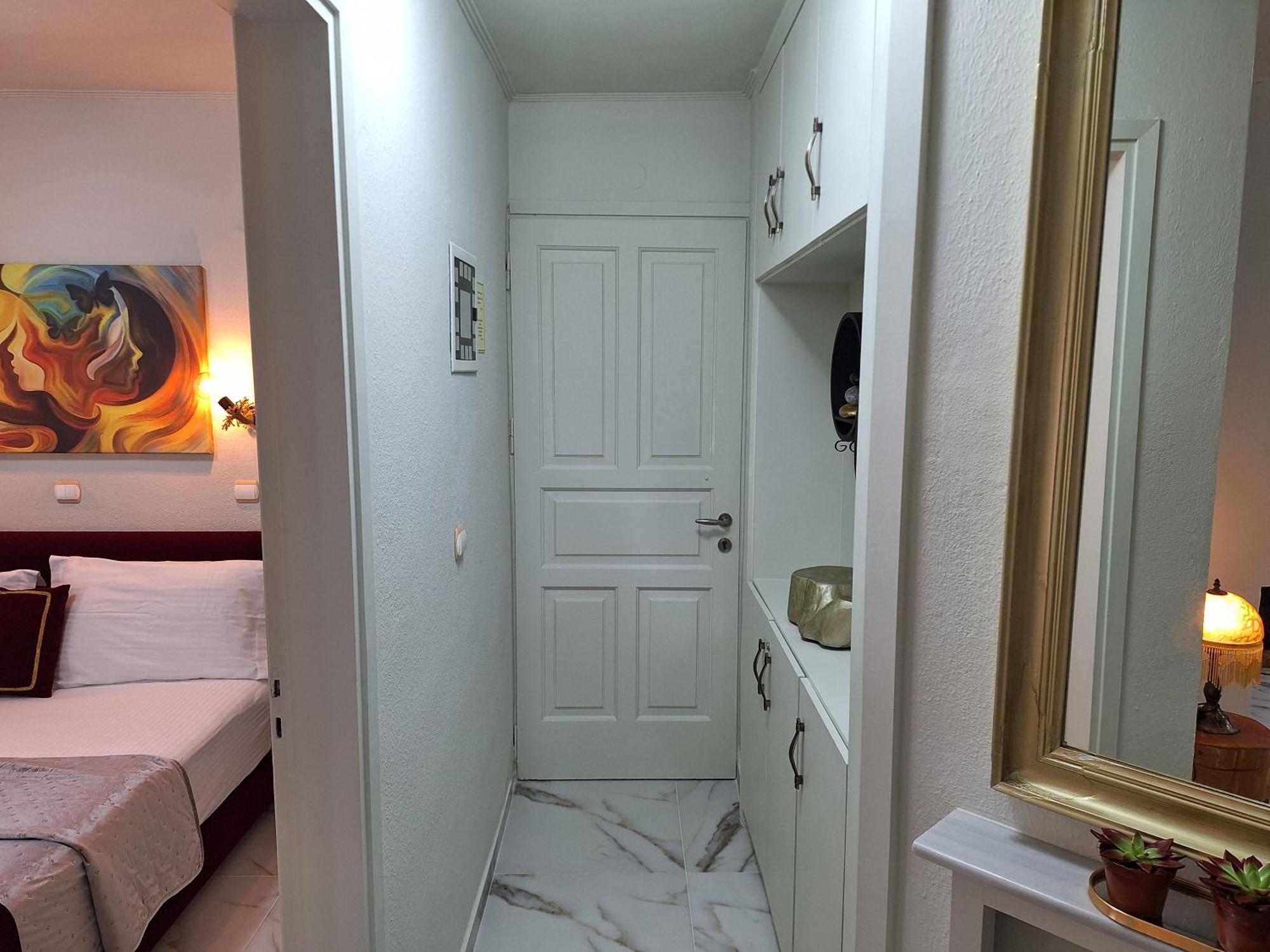 Modern Quiet In The Center Of Rhodes Apartament *
